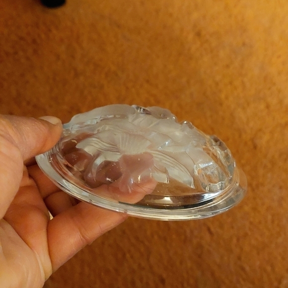 Vintage* 90s Kig Frosted Lotus Cut Glass Candy/Trinket Dish - Picture 5 of 7